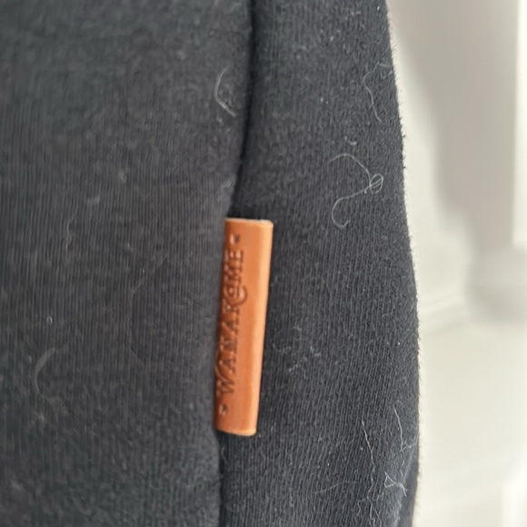 WANAKOME - men's Black hoodie front pocket no zippers size small - Picture 8 of 9